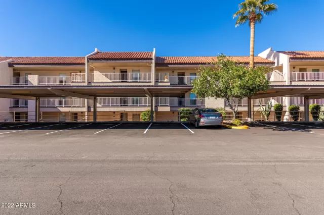 MLS: 6490840 Condo For Sale