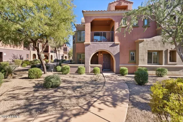 MLS: 6490880 Condo For Sale