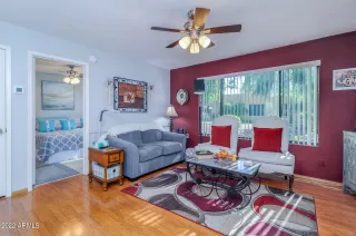 Photo #2: 6490914 Listing 