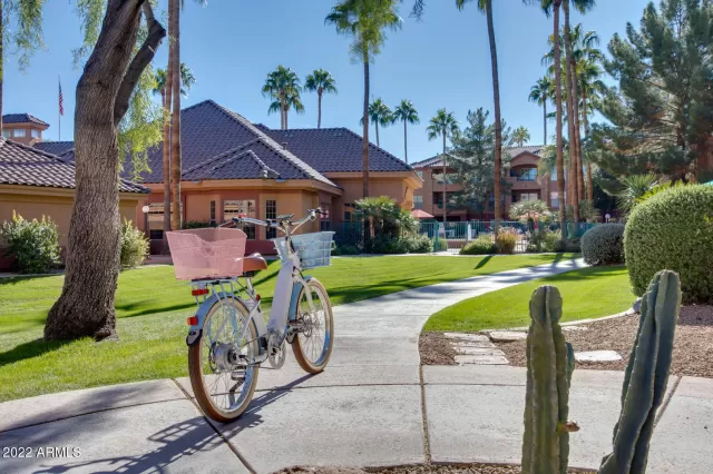 MLS: 6490950 Condo For Sale