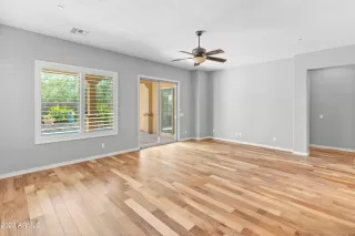 Photo #5: 6491071 Listing