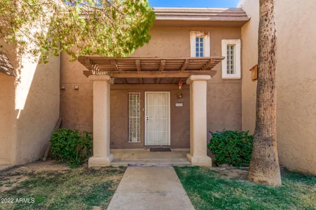 MLS: 6491074 Condo For Sale