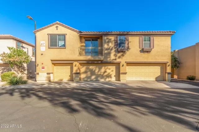 MLS: 6491142 Condo For Sale