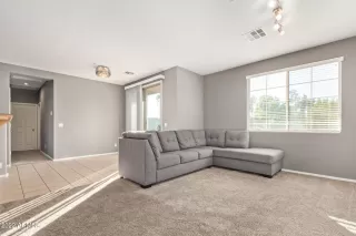 Photo #5: 6491142 Listing 