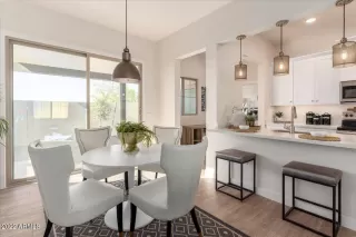 Photo #5: 6491144 Listing 