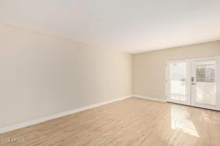 Photo #3: 6491170 Listing 