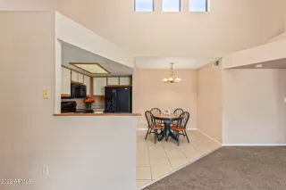 Photo #5: 6491243 Listing 