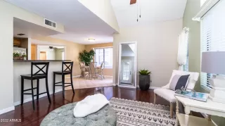 Photo #4: 6491246 Listing