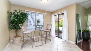 Photo #6: 6491246 Listing