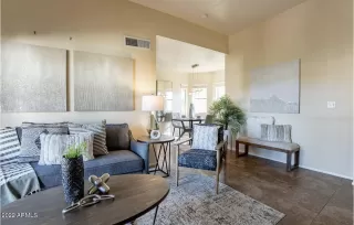 Photo #2: 6491336 Listing