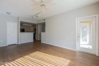 Photo #4: 6491348 Listing