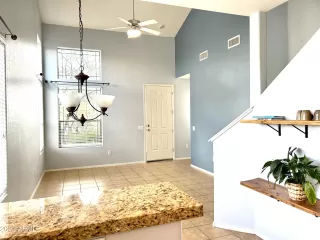 Photo #2: 6491384 Listing 