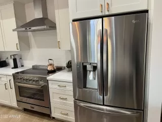 Photo #6: 6491574 Listing