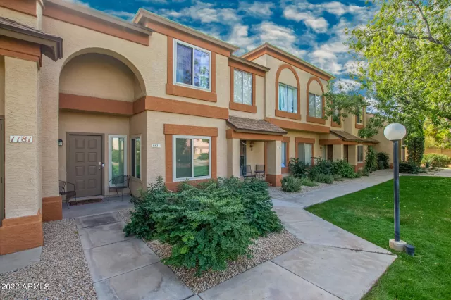 MLS: 6491625 Condo For Sale