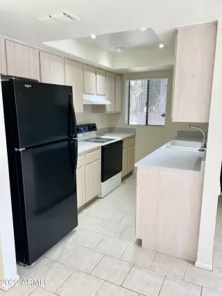 Photo #5: 6492356 Listing