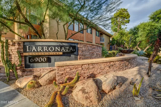 MLS: 6492367 Condo For Sale