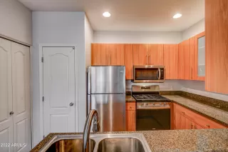 Photo #3: 6492367 Listing