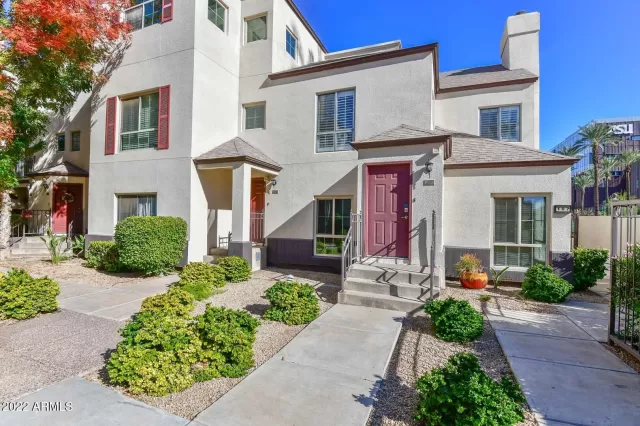 MLS: 6492483 Condo For Sale