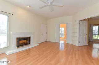 Photo #5: 6492483 Listing