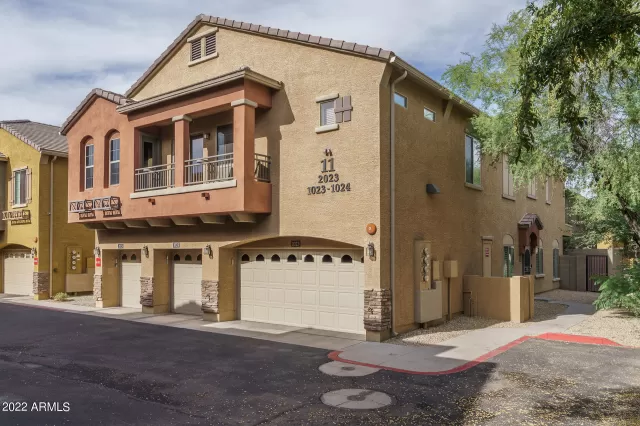 MLS: 6492566 Condo For Sale