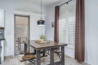 Photo #5: 6492566 Listing