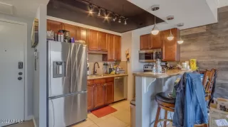 Photo #3: 6492687 Listing