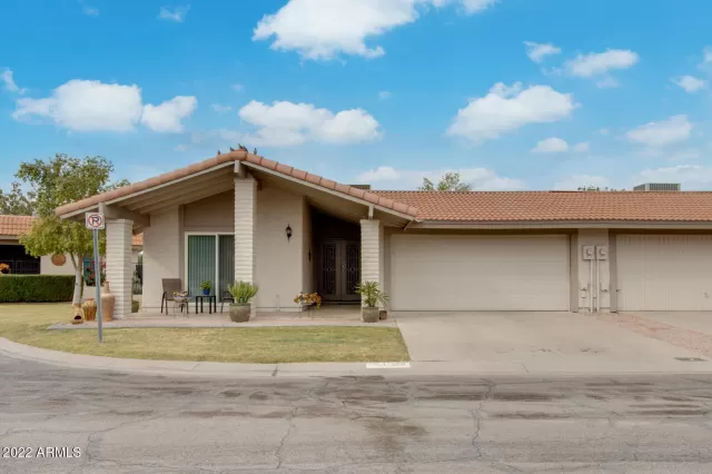 MLS: 6492786 Condo For Sale