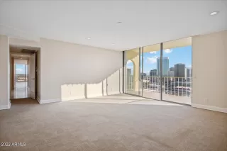 Photo #2: 6492871 Listing