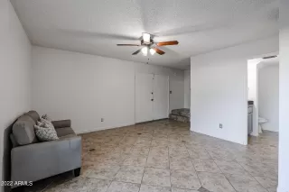 Photo #3: 6492979 Listing