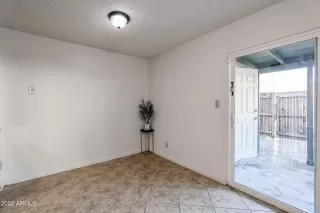 Photo #4: 6492979 Listing