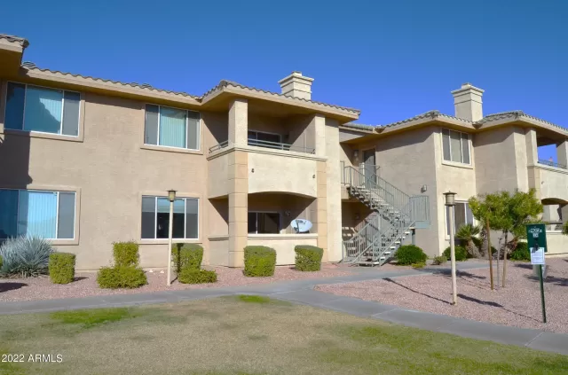 MLS: 6493118 Condo For Sale