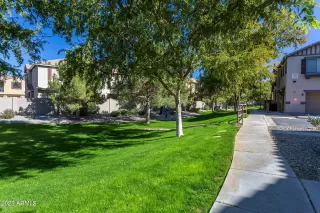 Photo #3: 6493148 Listing