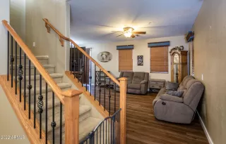 Photo #4: 6493148 Listing