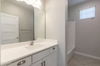 Photo #6: 6493207 Listing