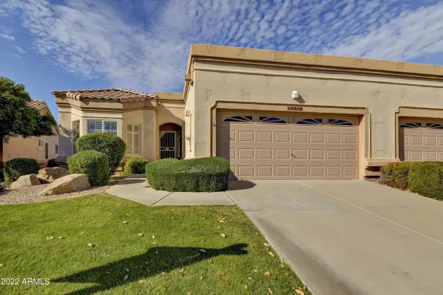 MLS: 6493627 Condo For Sale