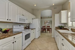 Photo #4: 6493627 Listing 