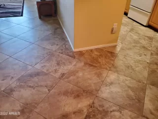 Photo #2: 6493897 Listing