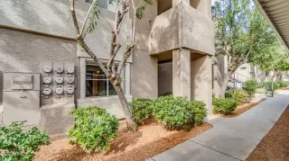 Photo #3: 6493950 Listing