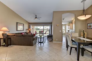 Photo #2: 6494025 Listing 