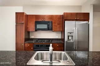 Photo #5: 6494081 Listing
