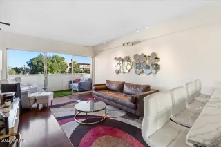 Photo #5: 6494082 Listing 