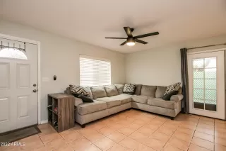 Photo #2: 6494138 Listing 