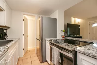 Photo #5: 6494138 Listing 