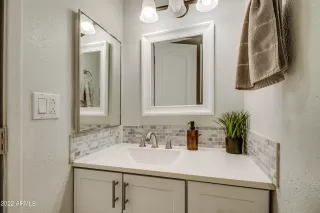 Photo #6: 6494138 Listing 