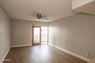 Photo #5: 6494200 Listing 