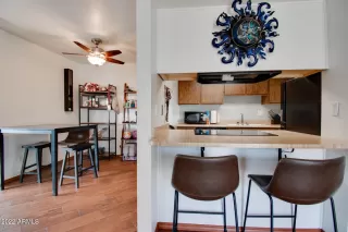 Photo #3: 6494264 Listing 