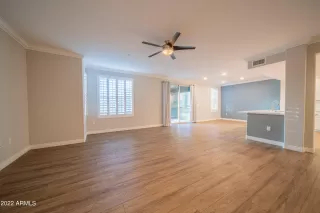 Photo #6: 6494324 Listing