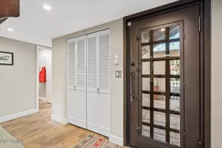 Photo #4: 6494528 Listing 