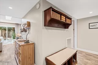 Photo #5: 6494528 Listing 