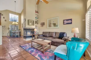 Photo #4: 6494614 Listing